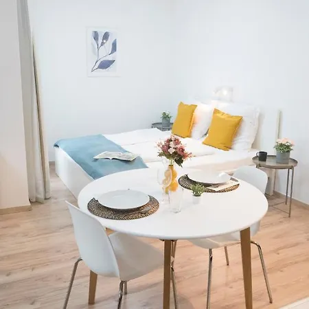 K111 Klapka Apartman *